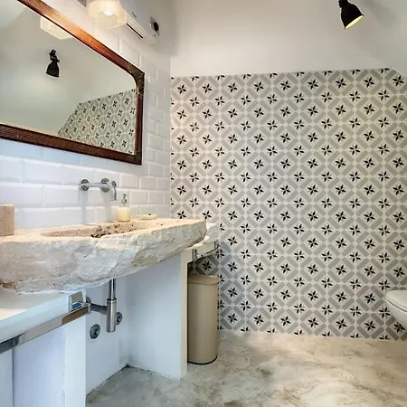 Vento - Built In 1780