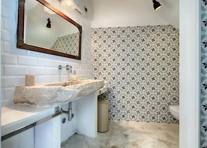 Vento - Built In 1780